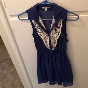 Knitted blue collared dress